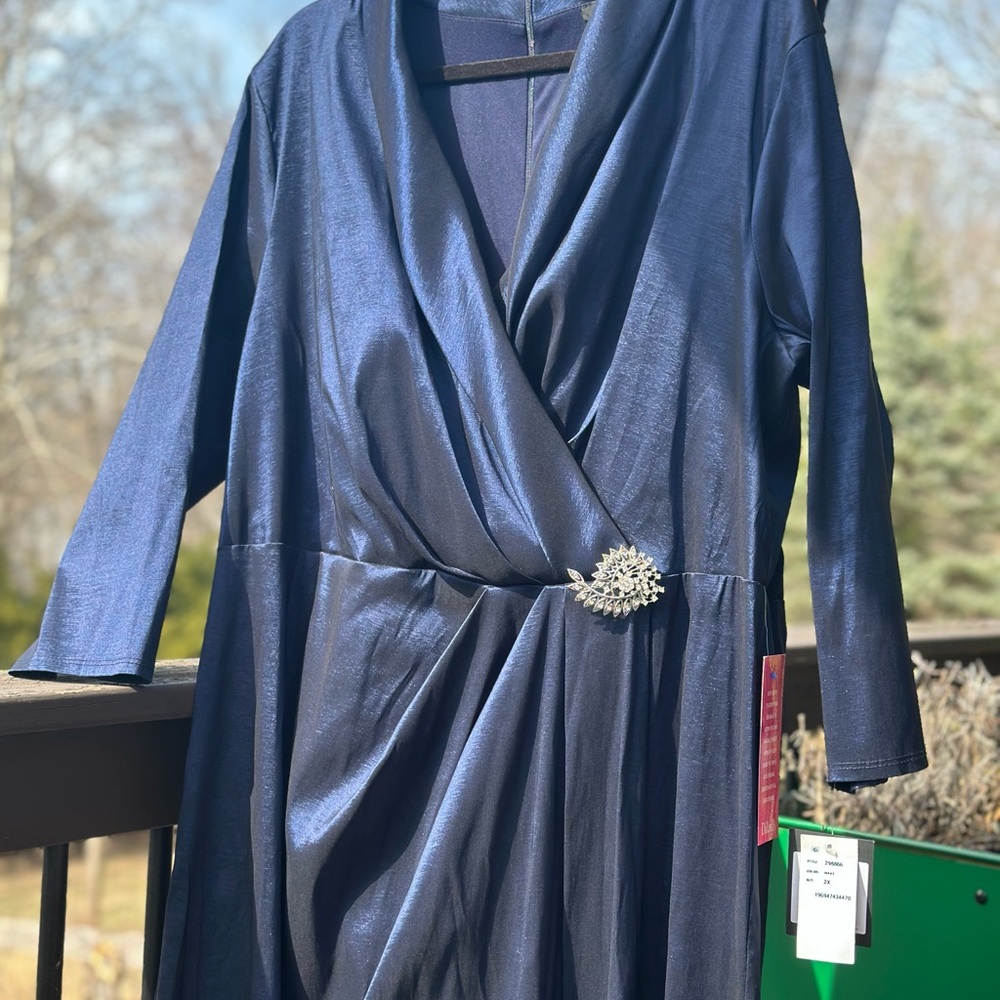 MARINA Shimmering Navy Blue Wrap Maxi Dress with Brooch Accent